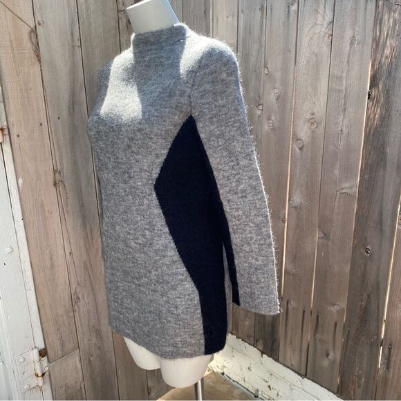 COS Two-Tone mohair and wool blend Sweater size XS - Picture 3 of 6